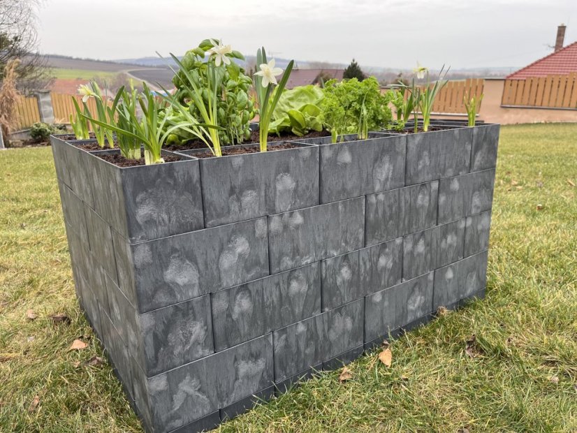 Hochbeet in Form eines H - Breite: 375 cm, Länge: 200 cm, Höhe: 87 cm