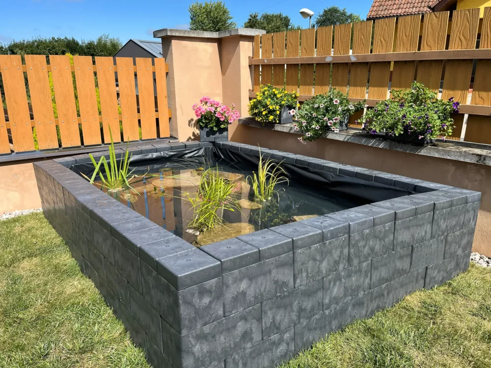 Teiche und Sandkästen - Abmessung eines Elements - 12,5 x 12,5 x 4,2 cm